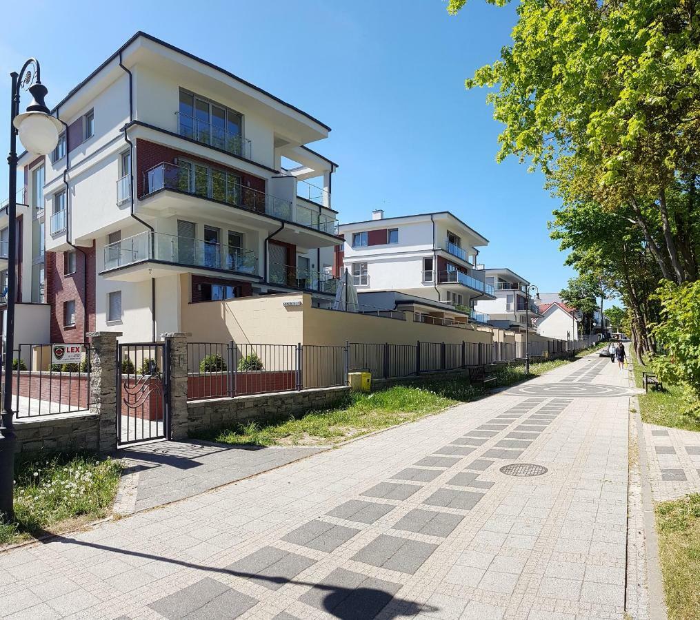 Premium Apartamenty Klifowa Rewal Exterior foto